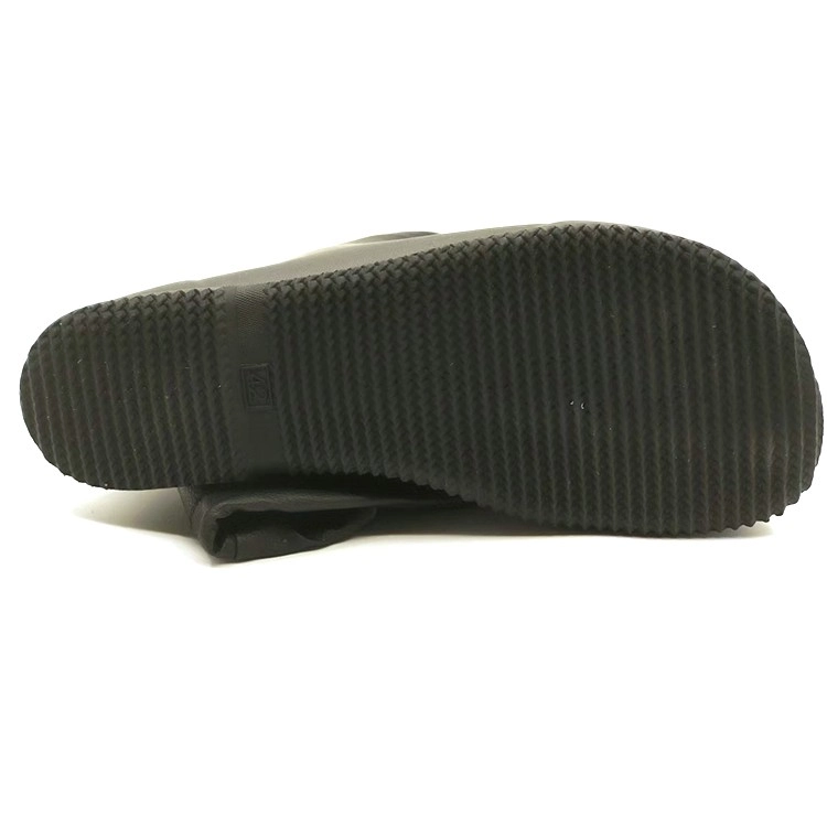 Foldable soft rubber barefoot rain boots manufacture