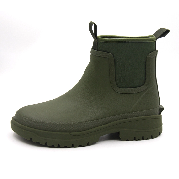 Neoprene lined Chelsea wellington boots