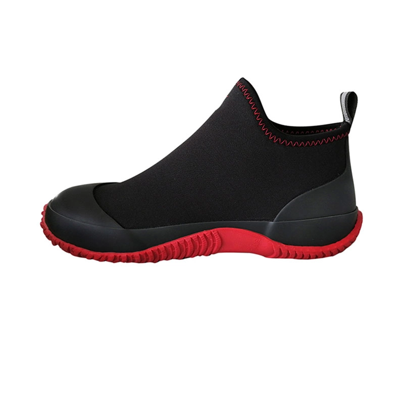 Short rubber neoprene slip-on garden shoes for men