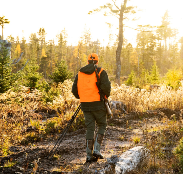 Stay Dry and Silent: Best Rubber Boots for Hunting in Any Terrain