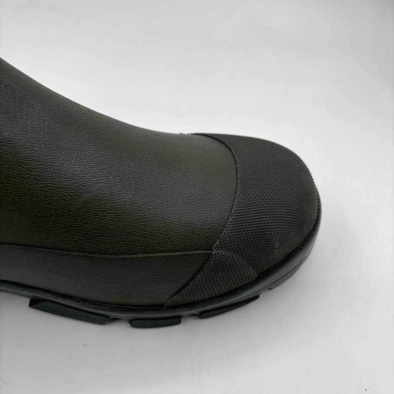 Neoprene slip on ankle garden shoes factory