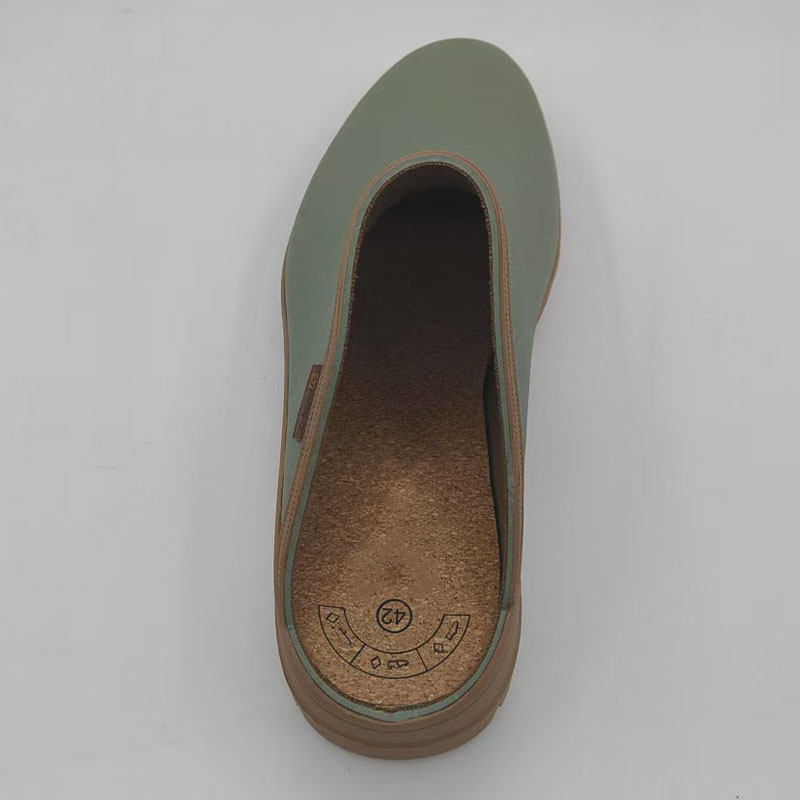 Neoprene lined non slip rubber slipper clogs