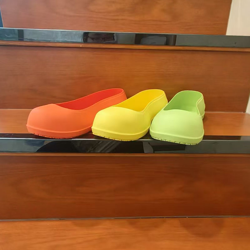 OEM waterproof rubber rain shoe cover
